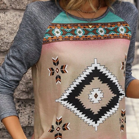 Aztec Print shirt - Picture 1 of 4